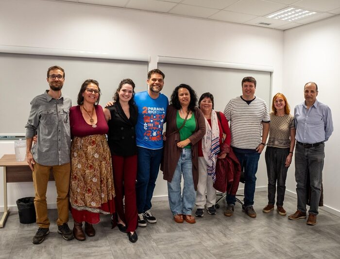 Deputado Goura e vereadora Laís Leão recebem representantes das escolas Waldorf
