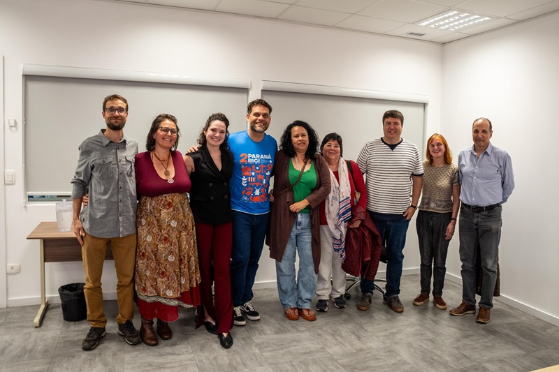 Deputado Goura e vereadora Laís Leão recebem representantes das escolas Waldorf