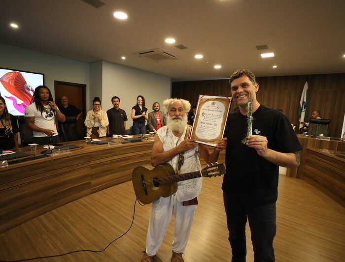 Assembleia Legislativa debate importância e desafios dos artistas de rua